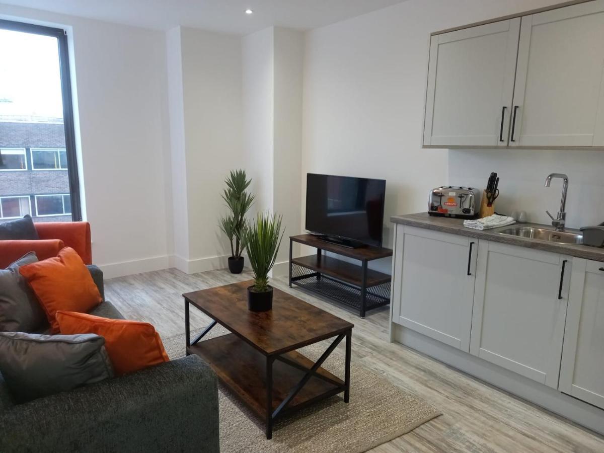 Kingsbridge Point - Cosy One Bed Apartments Near Town Centre, Swindon Dış mekan fotoğraf