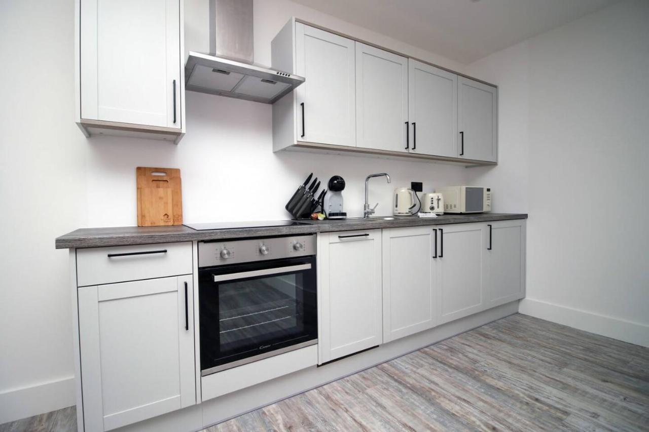 Kingsbridge Point - Cosy One Bed Apartments Near Town Centre, Swindon Dış mekan fotoğraf