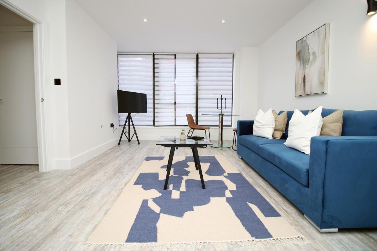 Kingsbridge Point - Cosy One Bed Apartments Near Town Centre, Swindon Dış mekan fotoğraf
